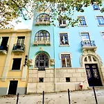 Luxury Vintage Apartment By Myplaceforyou, At The City Centre Next To Marques De Pombal