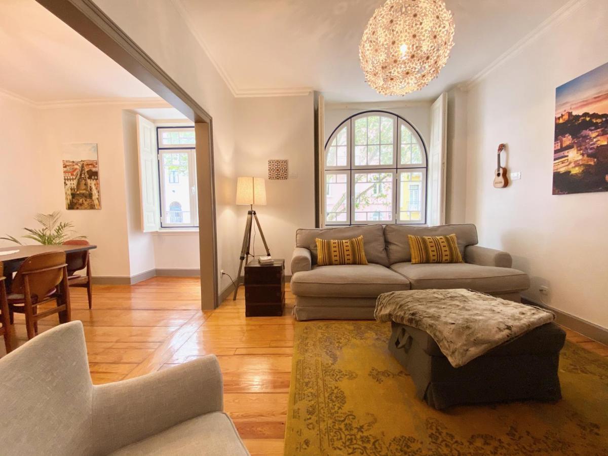 Apartment Luxury Vintage Apartment By Myplaceforyou, At The City Centre Next To Marques De Pombal Lisbon