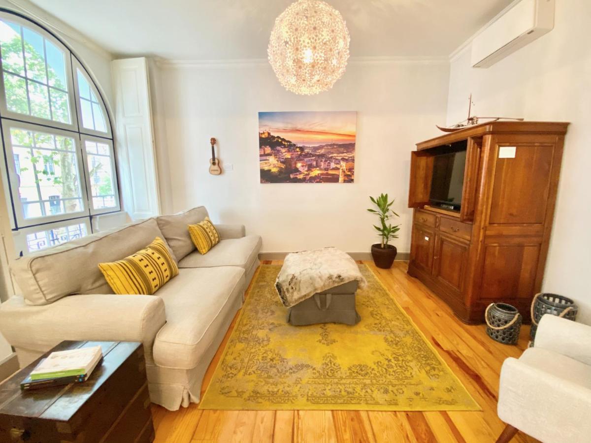 Luxury Vintage Apartment By Myplaceforyou, At The City Centre Next To Marques De Pombal * Lisbon