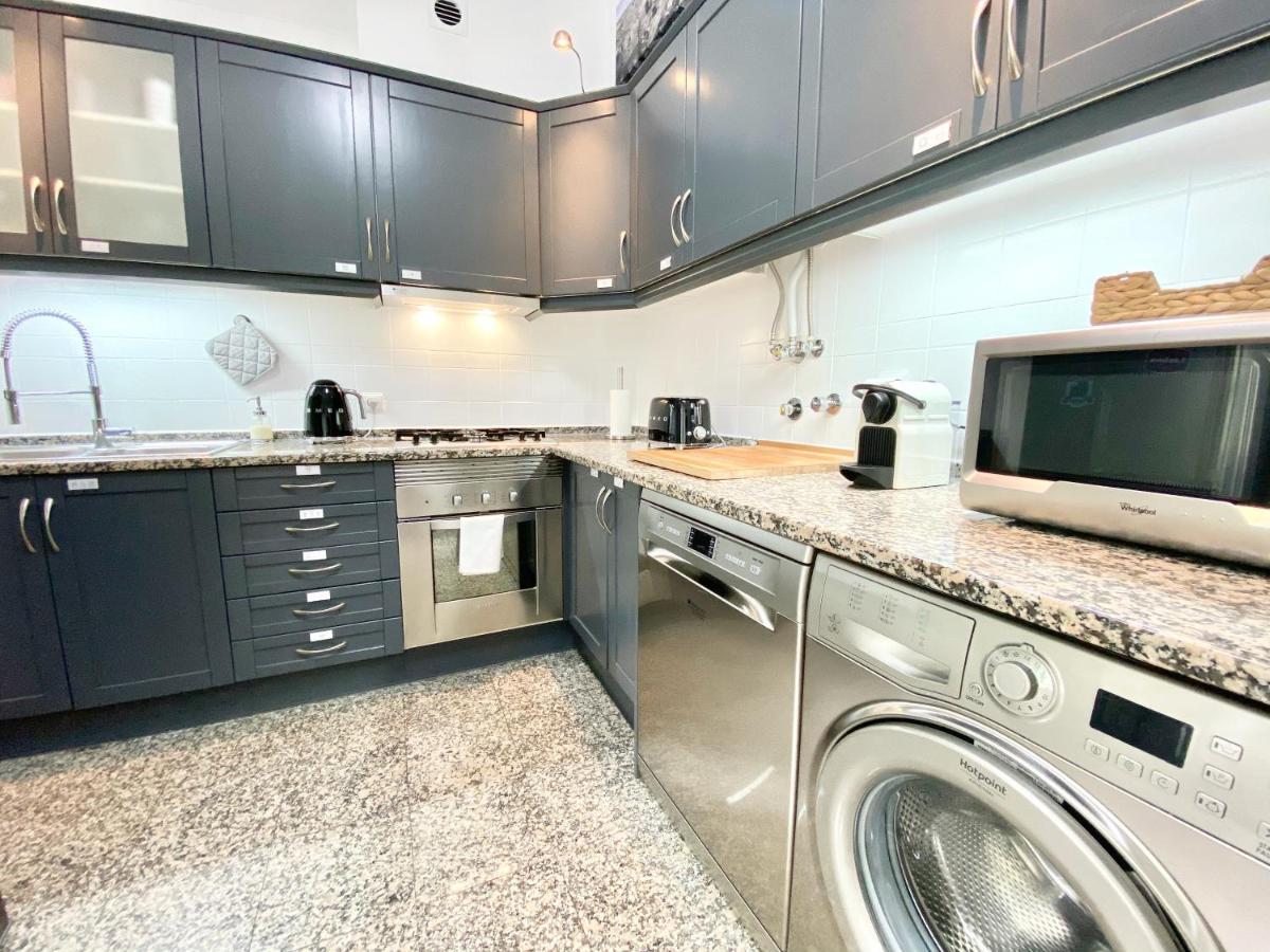 Apartment Luxury Vintage Apartment By Myplaceforyou, At The City Centre Next To Marques De Pombal Lisbon