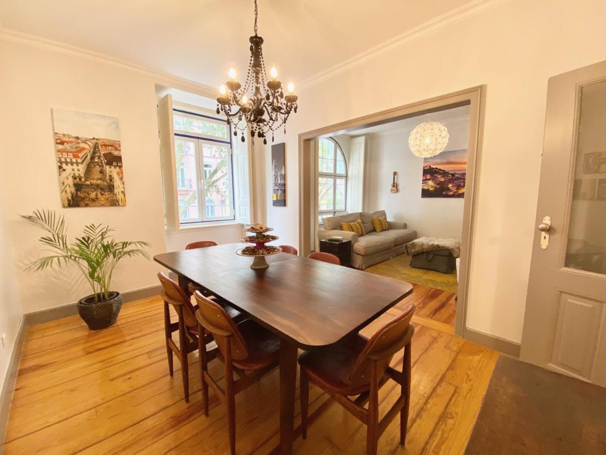 Luxury Vintage Apartment By Myplaceforyou, At The City Centre Next To Marques De Pombal Apartment *